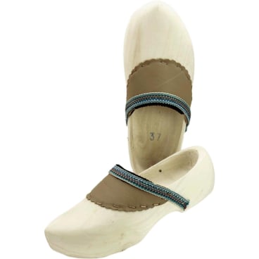 Potthoff Holzschuhe mit Lederbesatz, komfortabel und stilvoll, Paar. 32 - Bild-Darstellung des Produktes 1