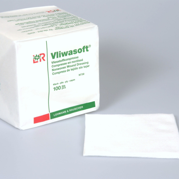 Lohmann Rauscher Vliwasoft Vliesstoffkompresse 4 - fach 100 Stück 5 x 5 cm Lohmann Rauscher Vliwasoft Vliesstoffkompresse 4 - fach 100 Stück 5 x 5 cm - Bild-Darstellung des Produktes 1