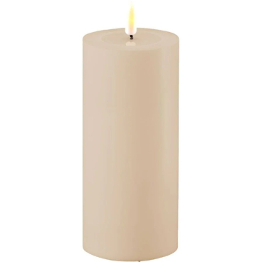 Deluxe Homeart Real Flame LED-Stumpenkerze Indoor/Outdoor, Sand Ø 7,5 cm - 15 cm - Bild-Darstellung des Produktes 1
