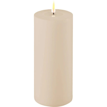 Deluxe Homeart Real Flame LED-Stumpenkerze Indoor/Outdoor, Sand Ø 10 cm - 20 cm - Bild-Darstellung des Produktes 1