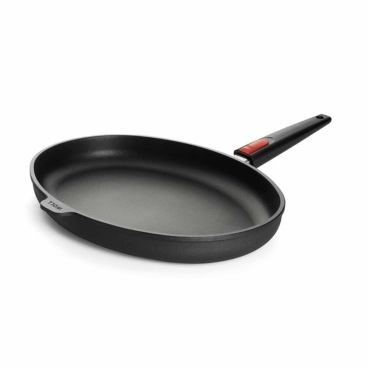WOLL Fischpfanne Nowo Titanium, oval, bis 220 °C 1 Servierpfanne, Maße (B x L x H): 28,4 x 32 x 5 cm - Bild-Darstellung des Produktes 1