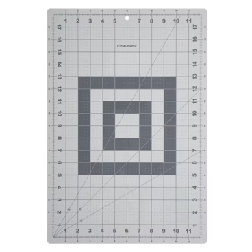 Fiskars Schneidematte mit schnittfester Oberfläche 1 Stück, Größe A3 (30 x 45 cm) - Bild-Darstellung des Produktes 1