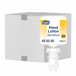 Essity Professional Hygiene Germany GmbH Tork sensitive feuchtigkeitsspendende Mini Handlotion, S5 System, Parfümfreie und pH-hautneutrale Lotion für ein gepflegtes und weiches Hautgefühl, 1 Karton = 8 Flaschen à 525 ml 425202