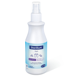 BODE Chemie GmbH Sterillium® feet erfrischendes Fußspray, 2-fach wirksames Fußspray: Kühlt und kann prophylaktisch vor Fußpilz schützen, 250 ml-Flasche 9820380