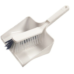 Bürsten, Besen & Raumpflege 